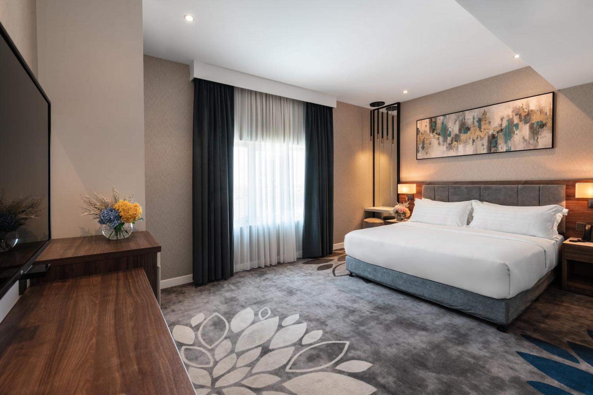 Warwick Al Jubail Hotel Екстериор снимка